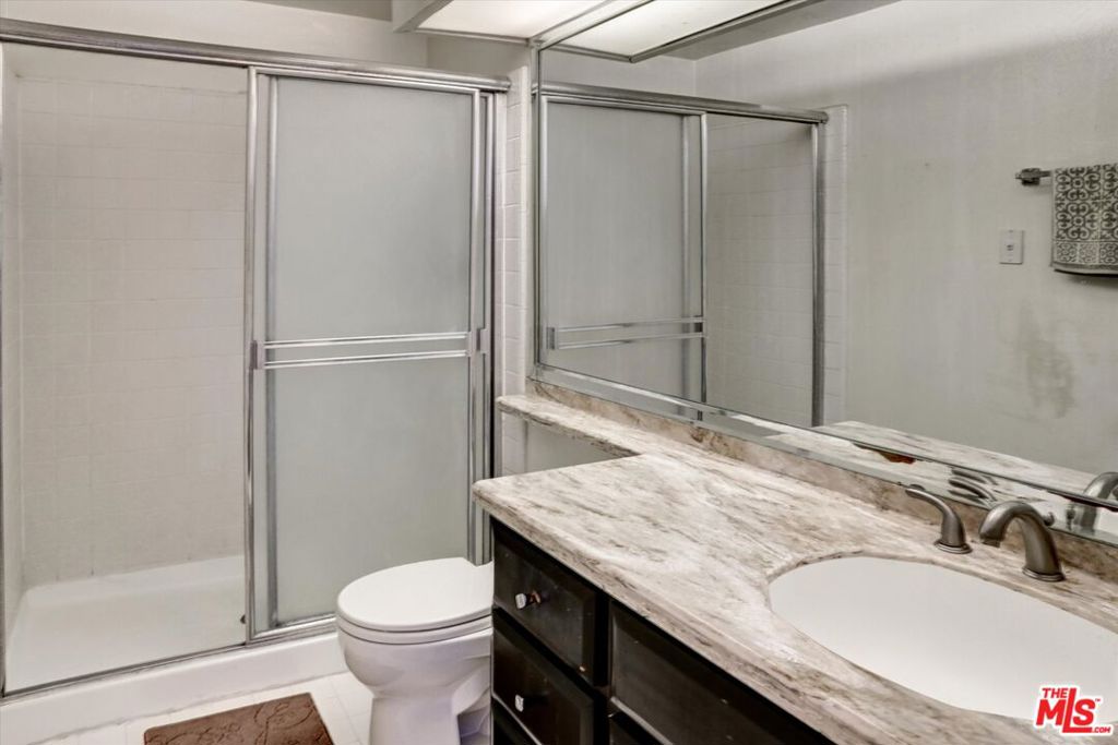 1925 S Beverly Glen Boulevard 30