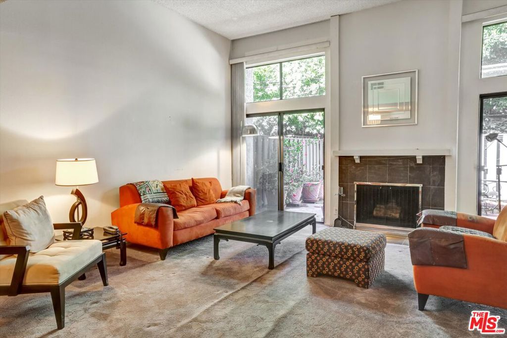 1925 S Beverly Glen Boulevard 30