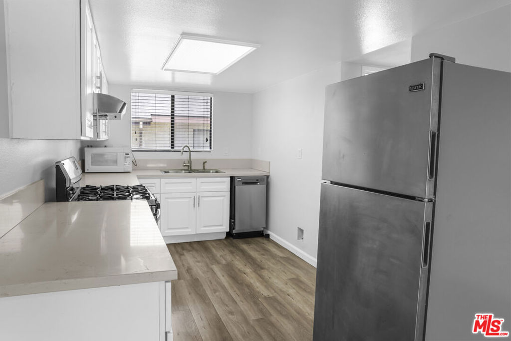 620 W Hyde Park Boulevard 209