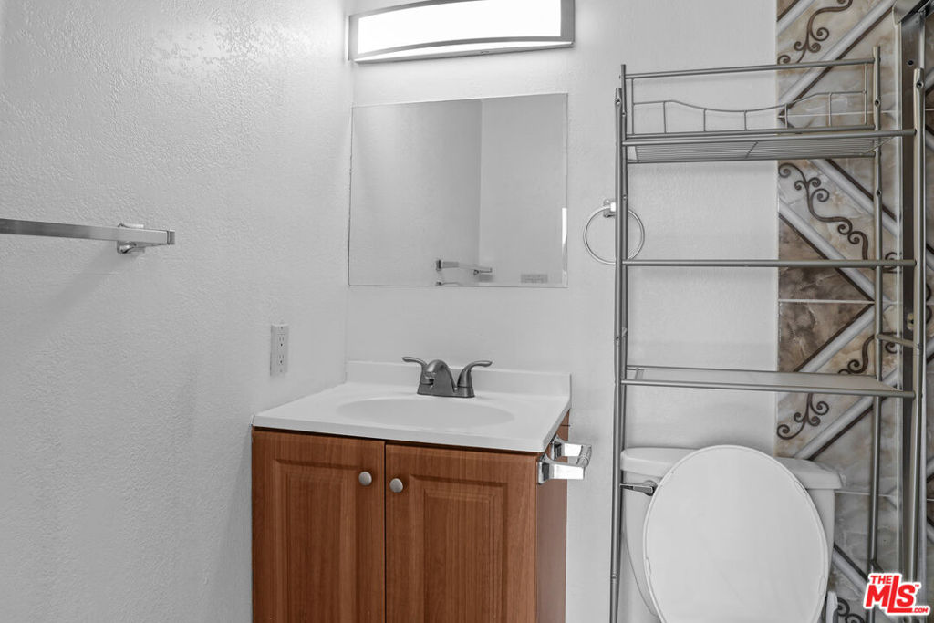 324 Stepney Street 8