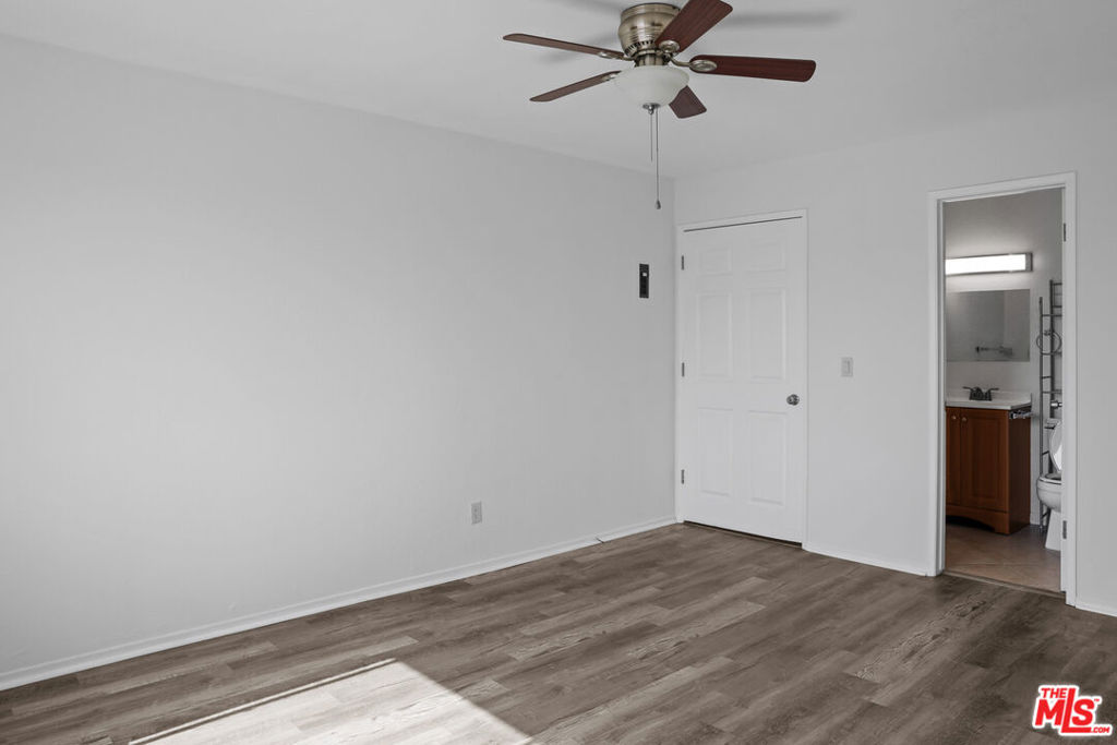 324 Stepney Street 8