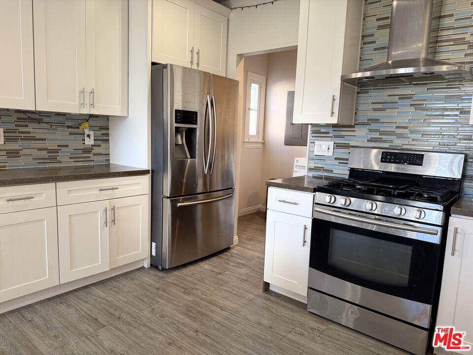 9428 S Harvard Boulevard