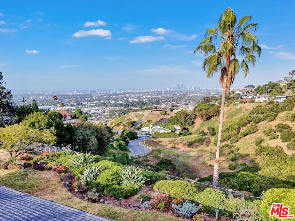 4152 Terraza Drive