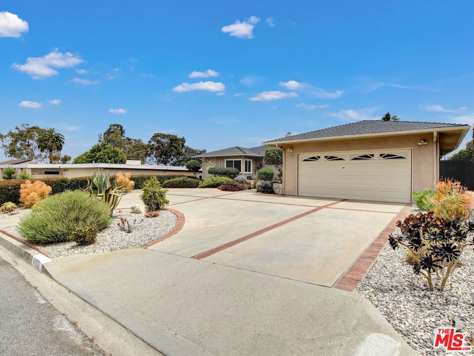 4152 Terraza Drive