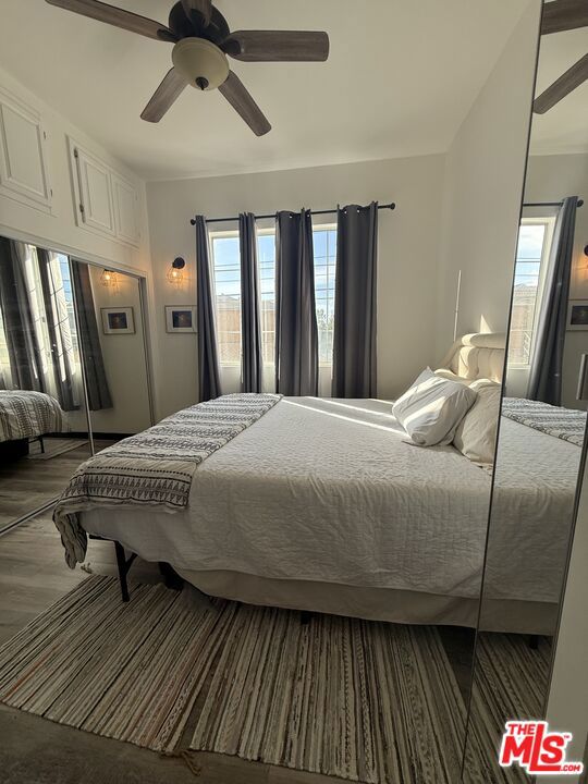 7033 La Tijera Boulevard G101