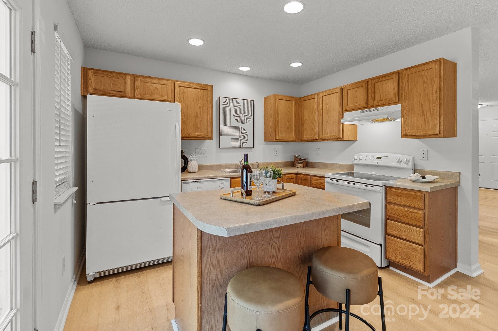 3012 Mayer House Court