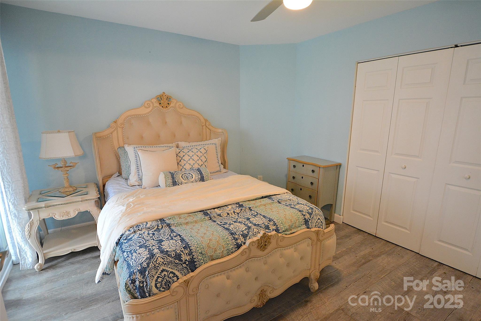 18867 Vineyard Point Lane