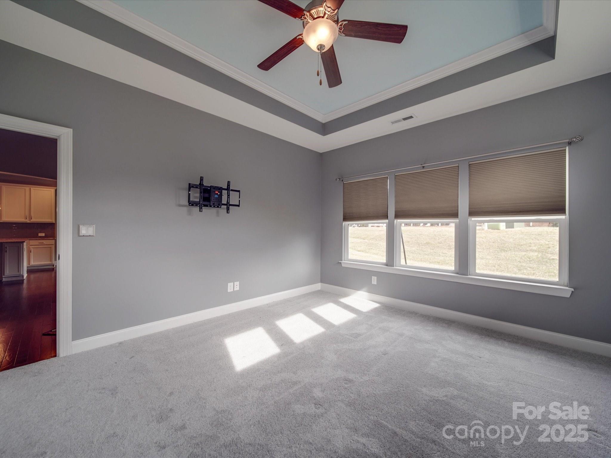 2836 Santiago Circle