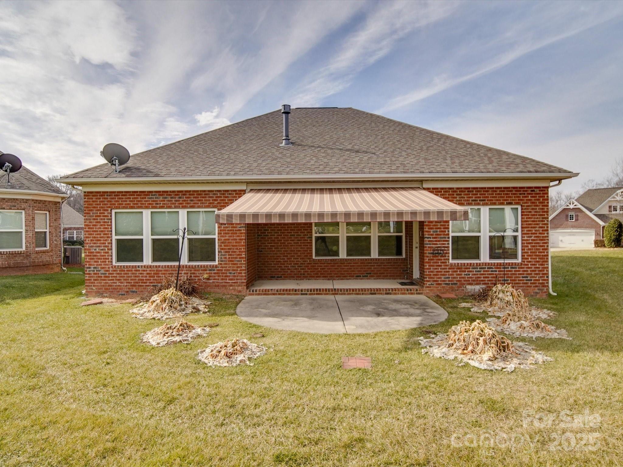 2836 Santiago Circle