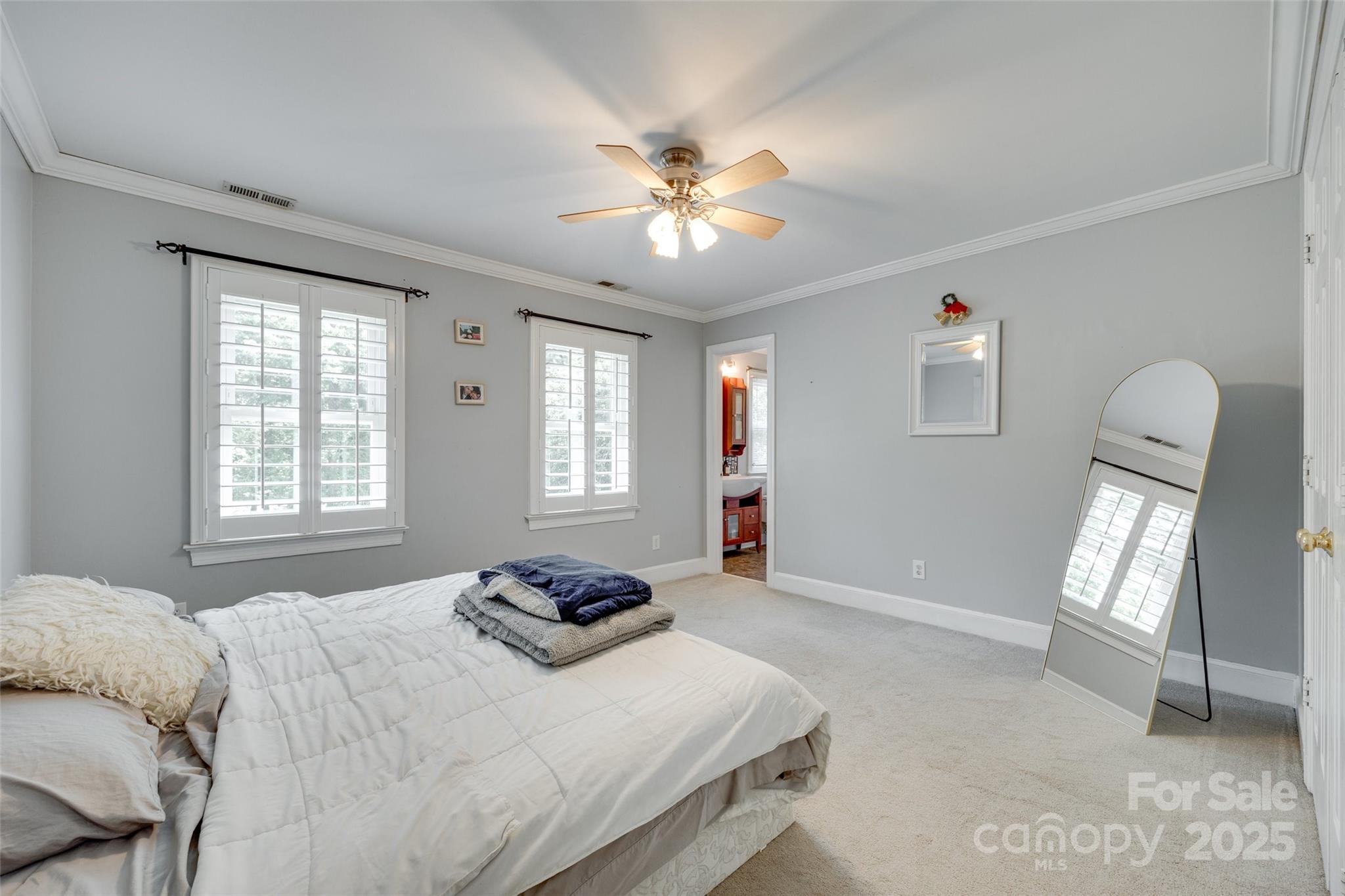 7122 Forest Ridge Road