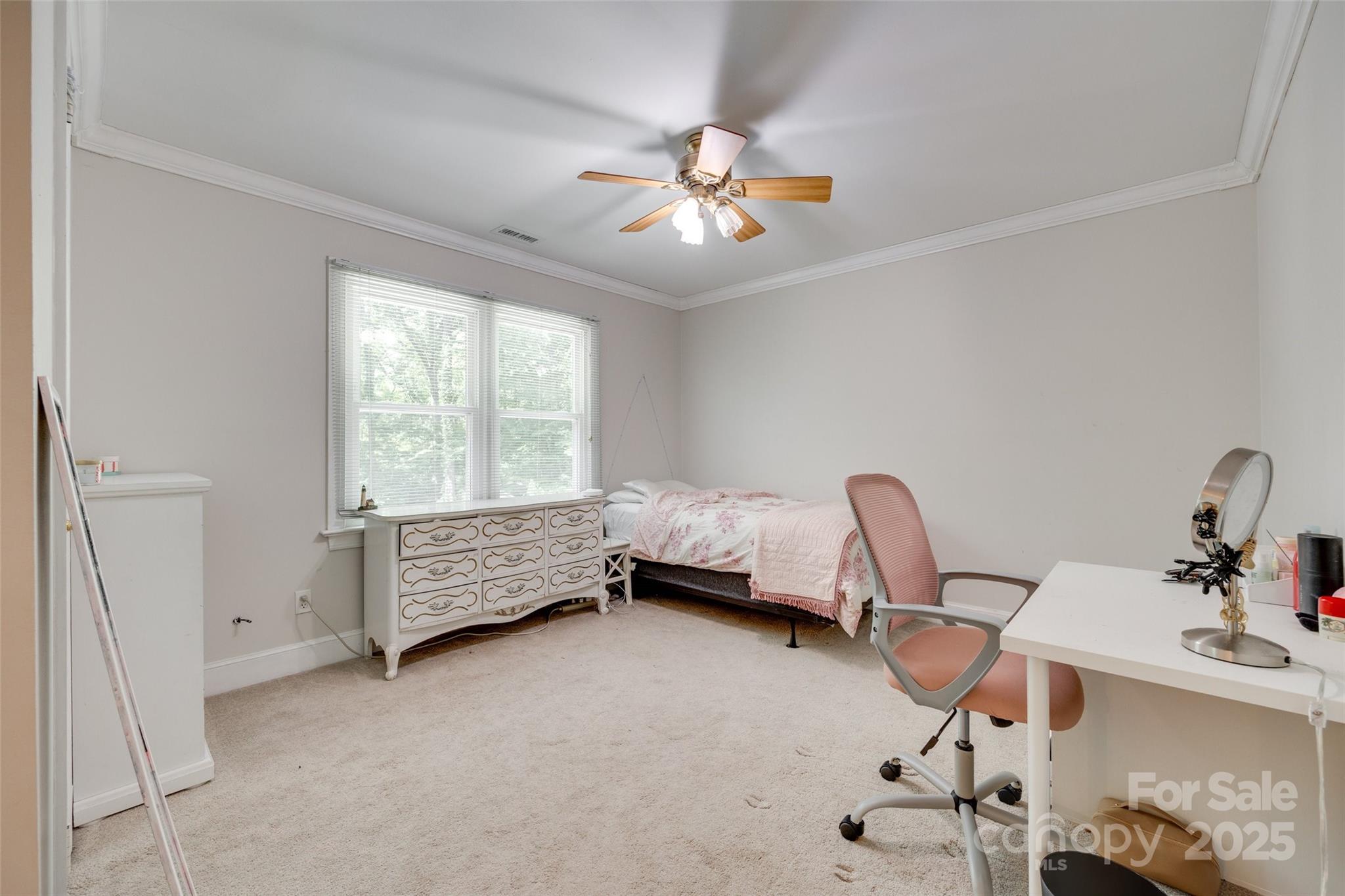 7122 Forest Ridge Road