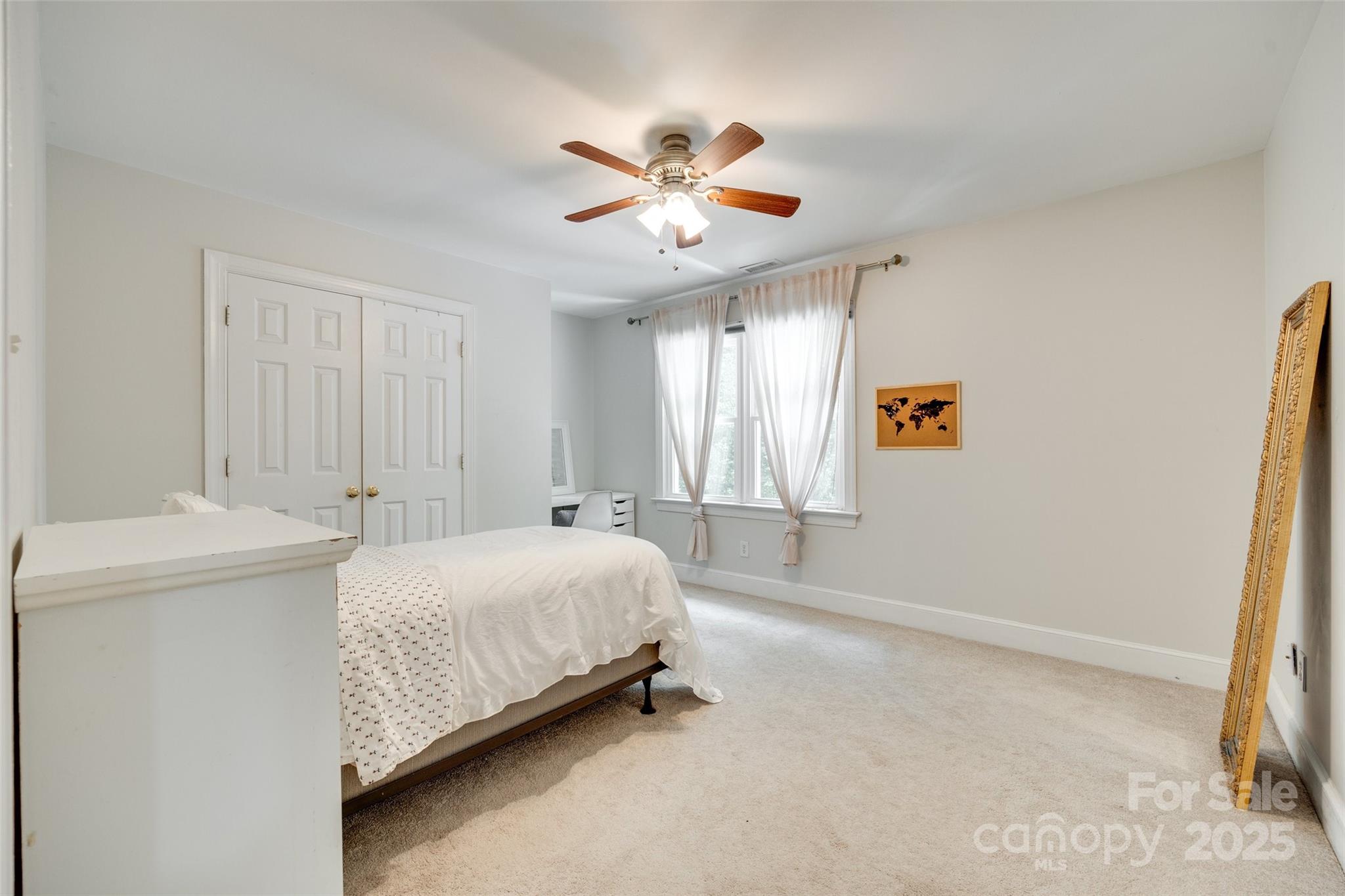 7122 Forest Ridge Road