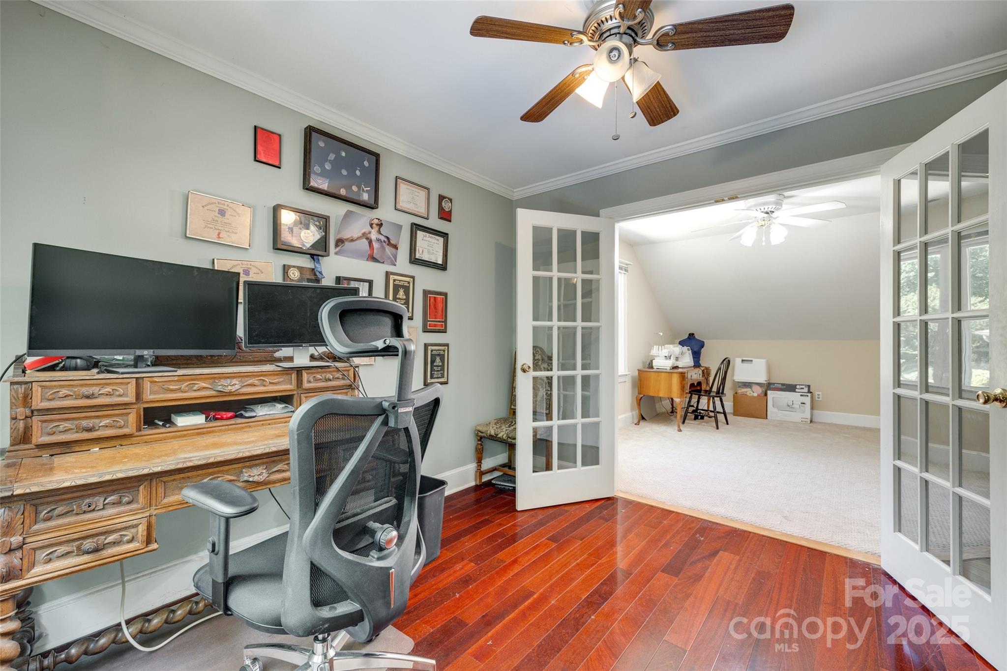 7122 Forest Ridge Road