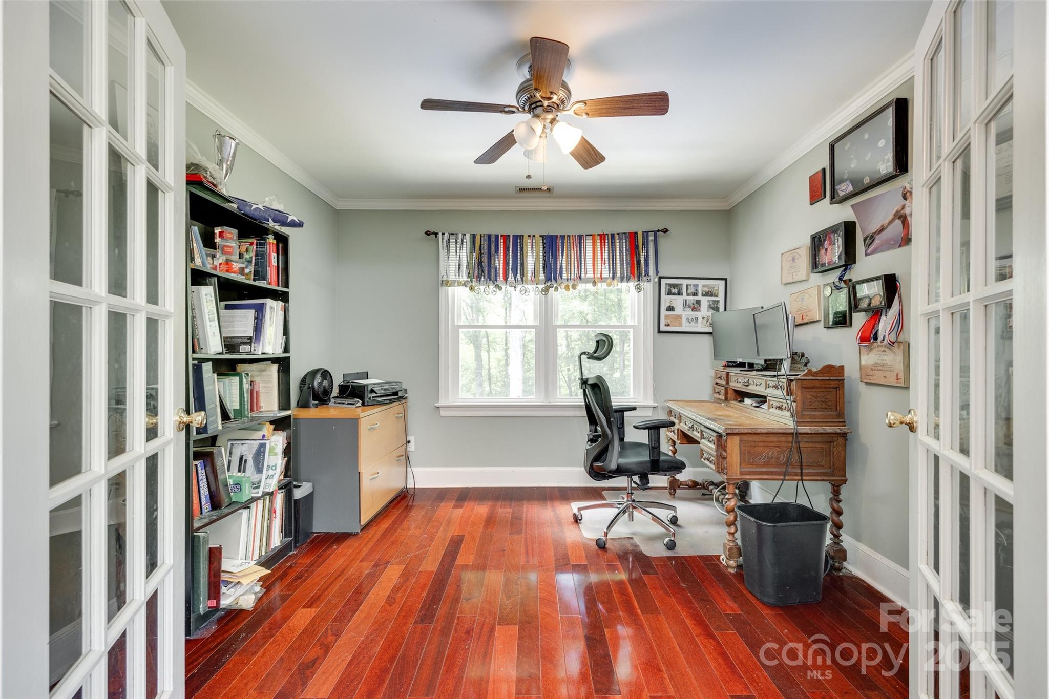 7122 Forest Ridge Road