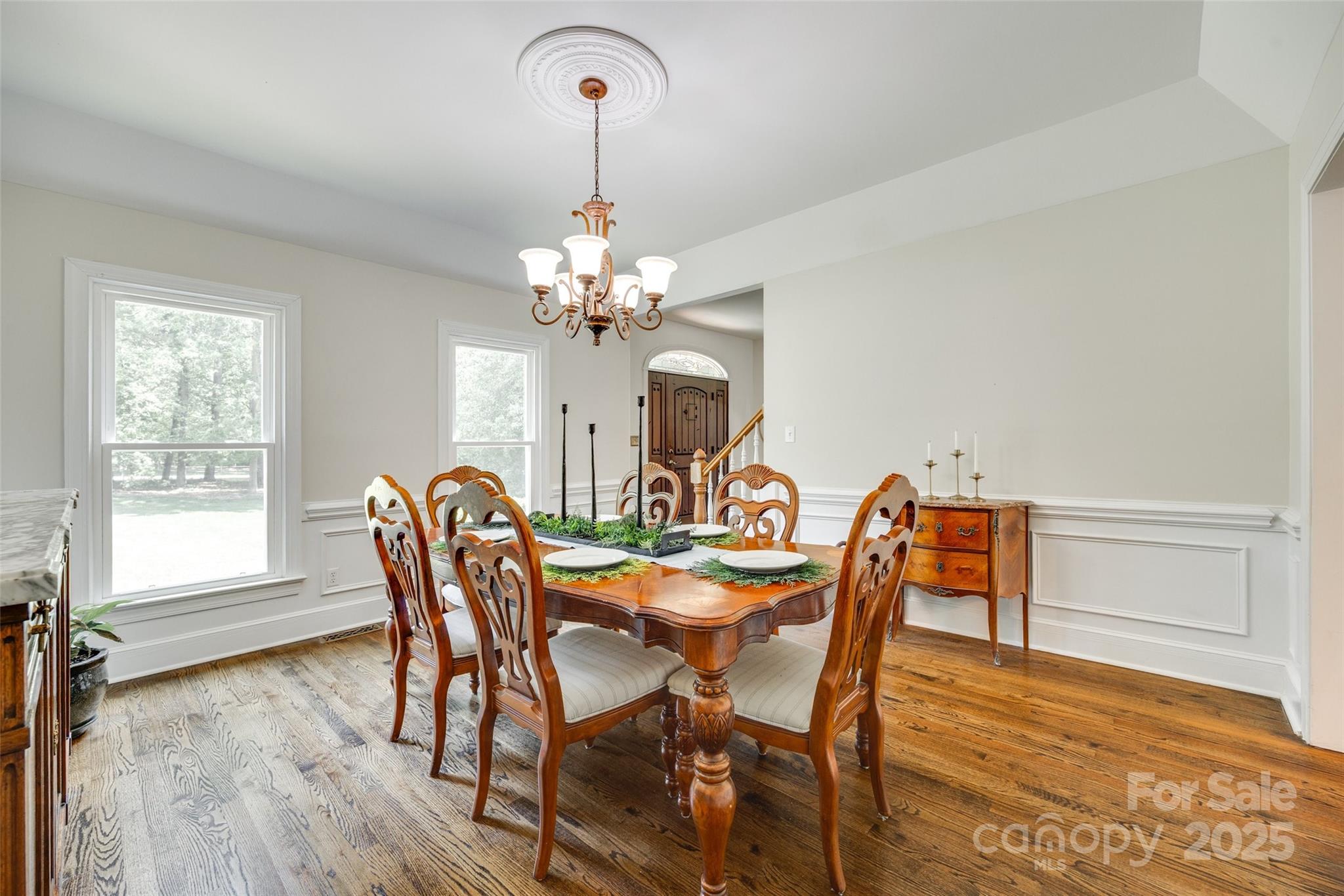 7122 Forest Ridge Road