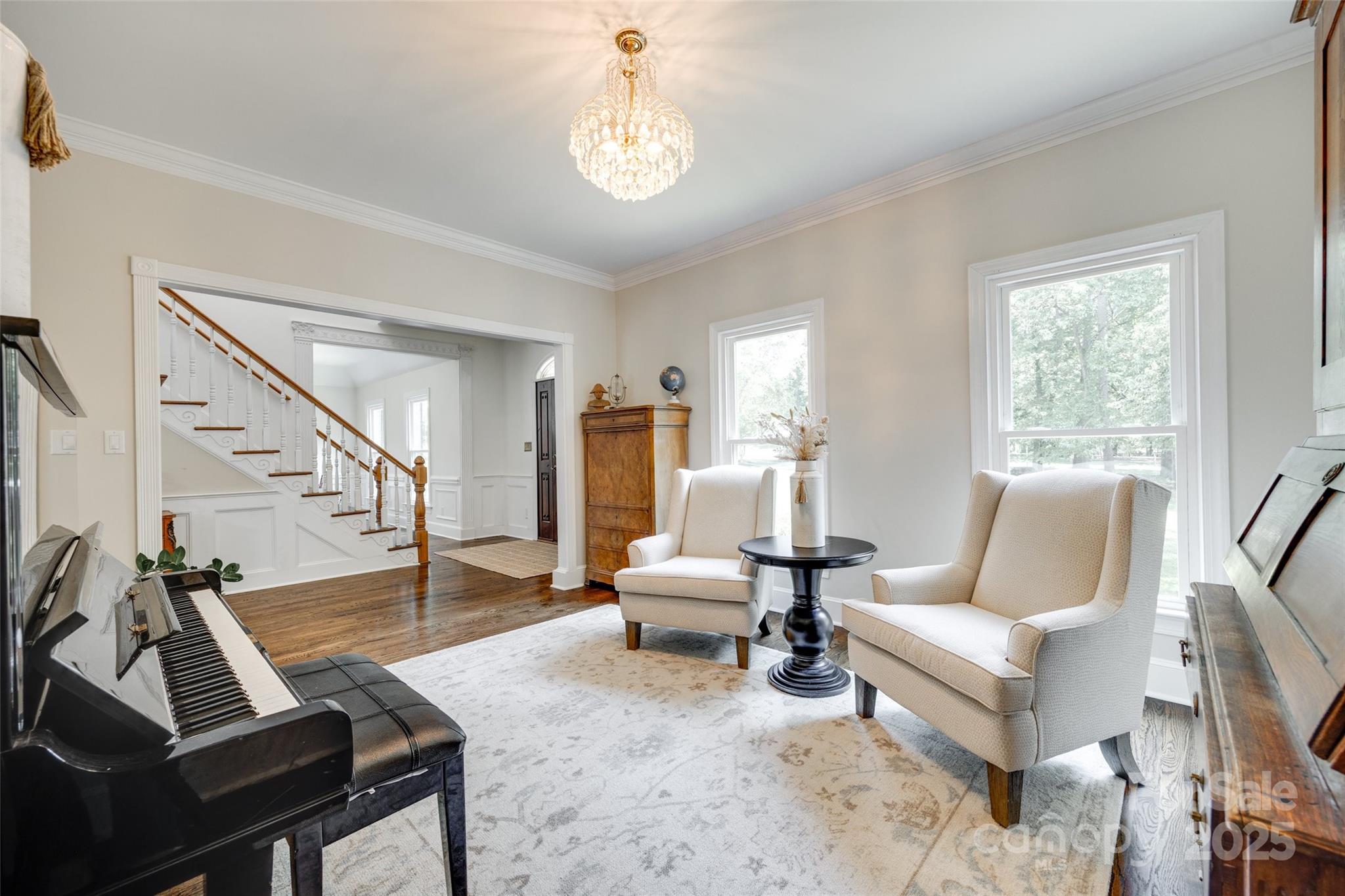 7122 Forest Ridge Road