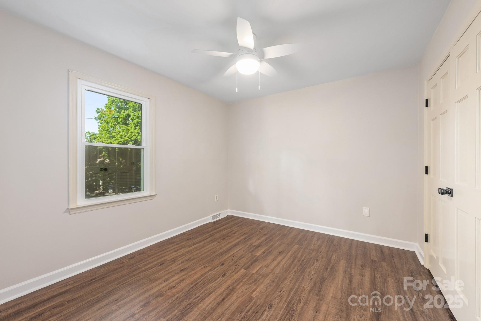 3101 Willowbrae Road