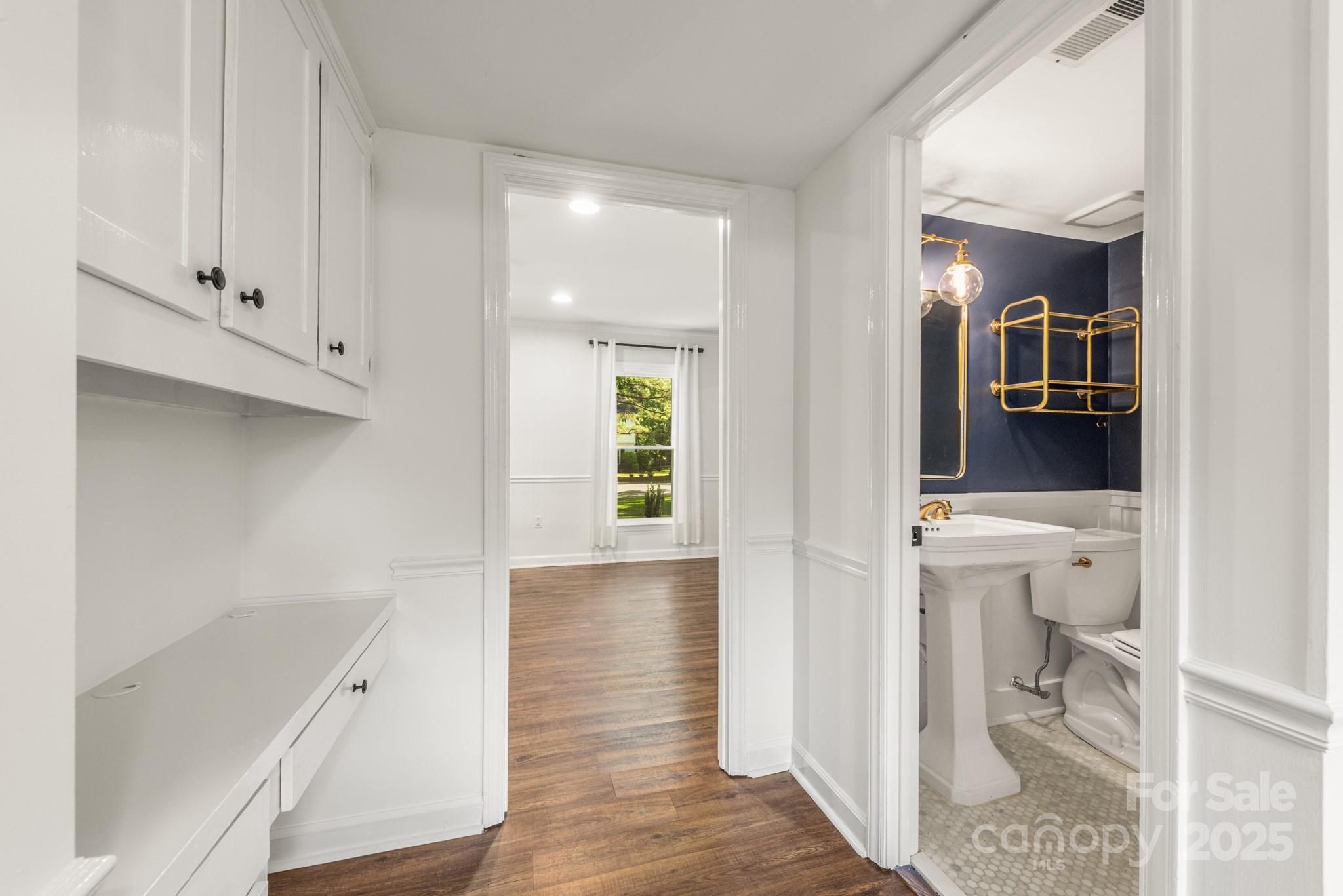 3101 Willowbrae Road