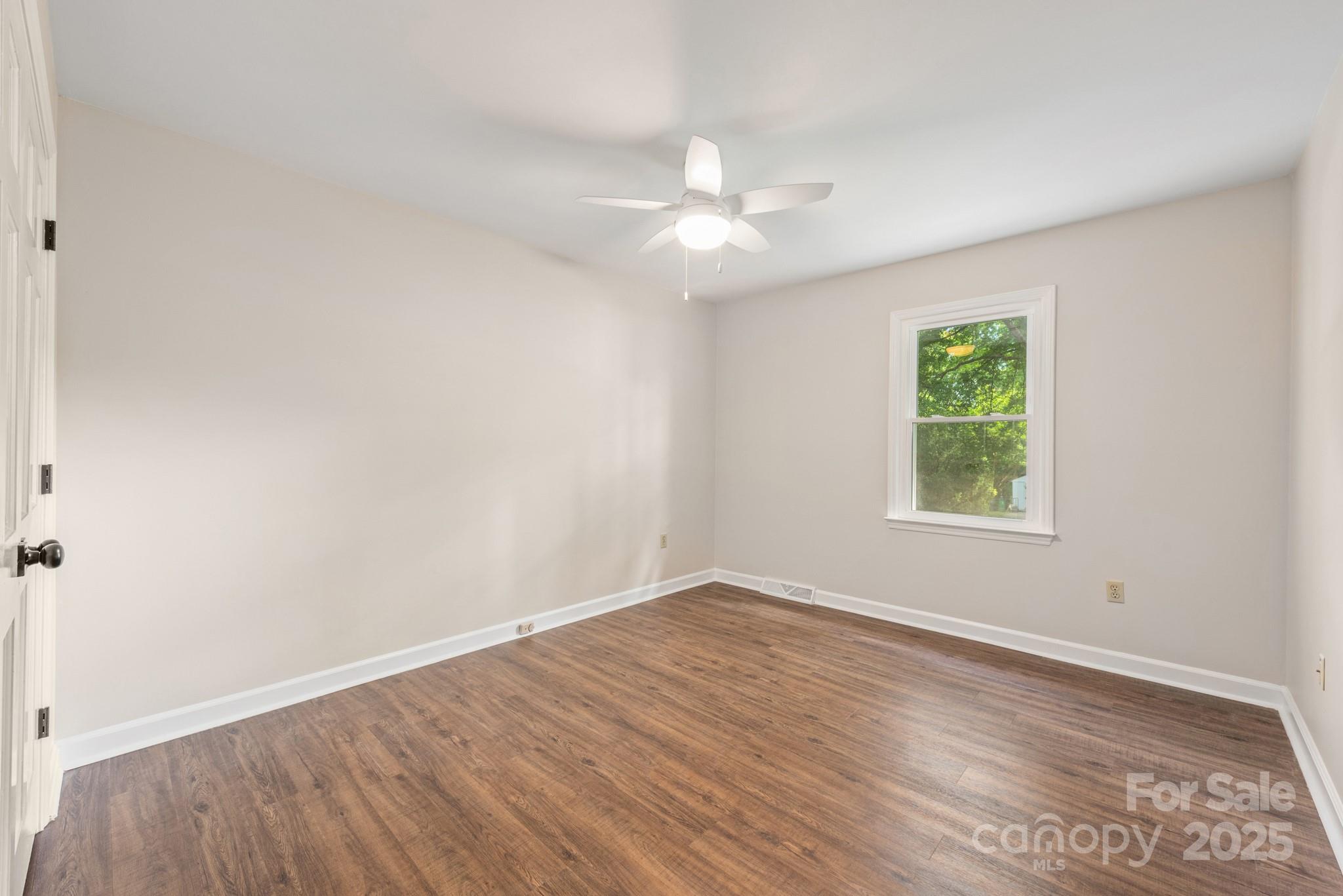 3101 Willowbrae Road