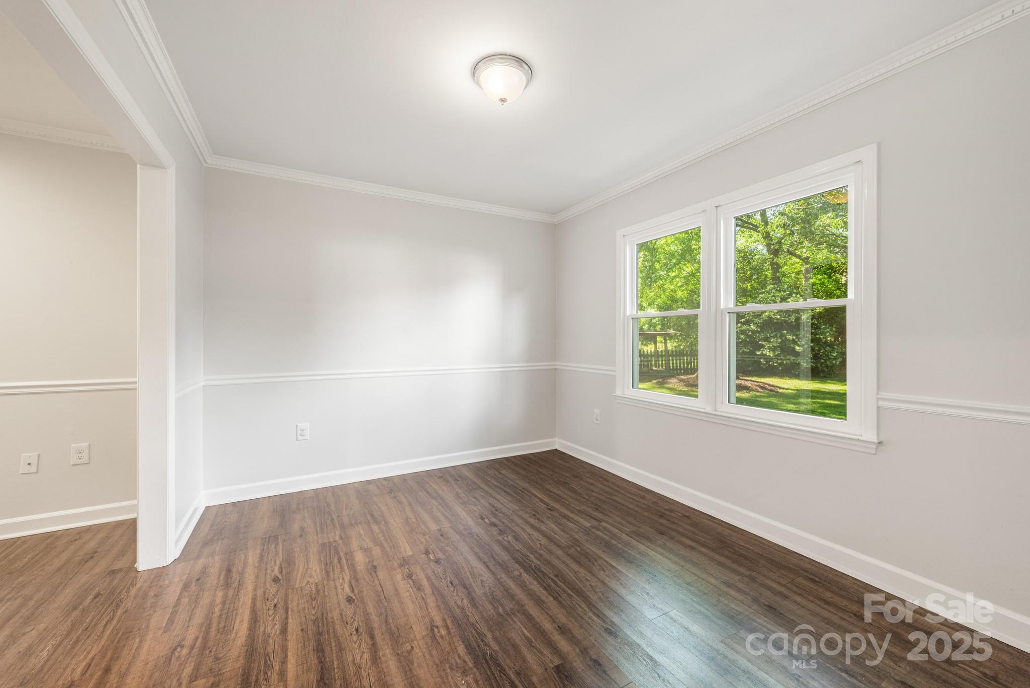 3101 Willowbrae Road