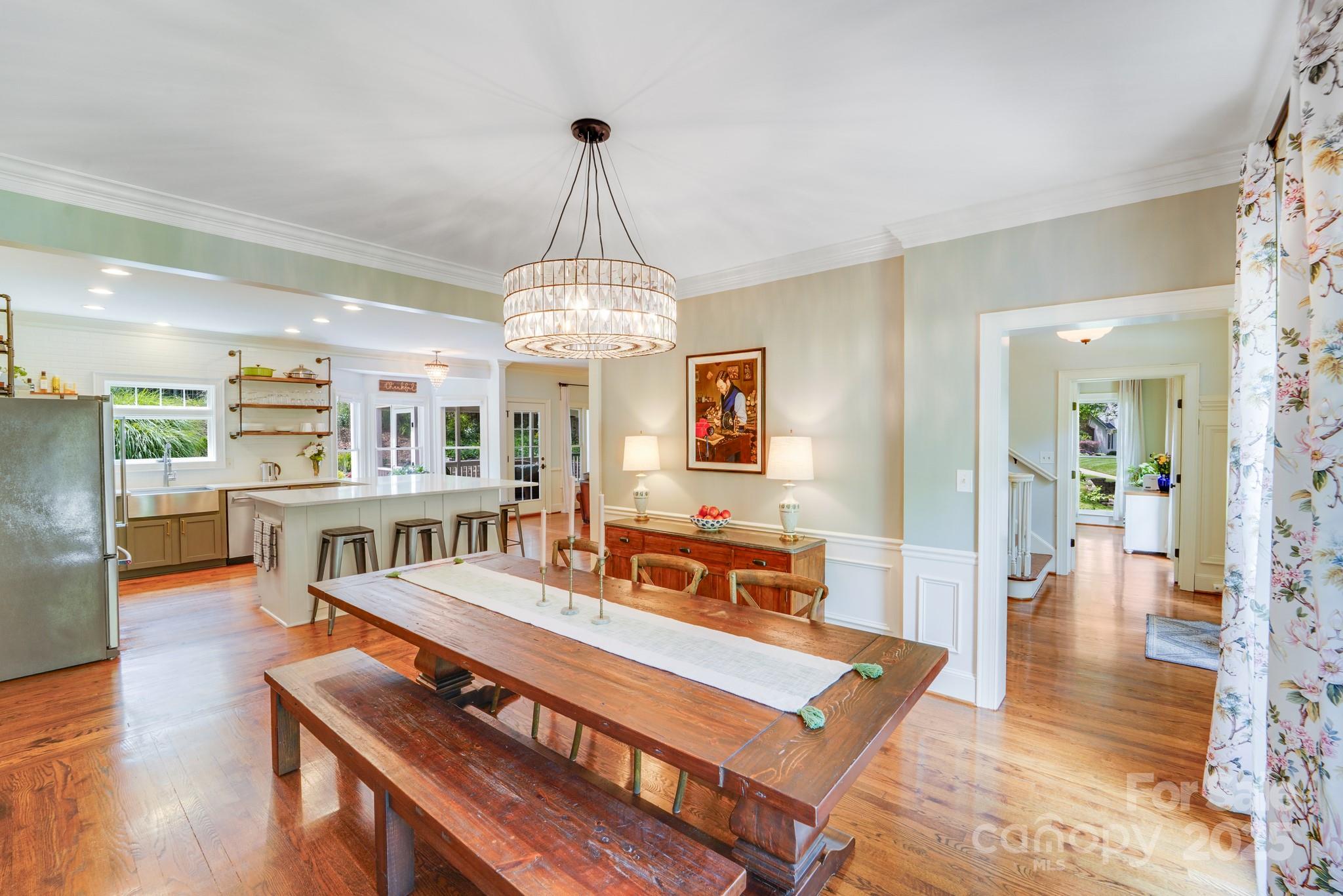 10338 Hollybrook Drive