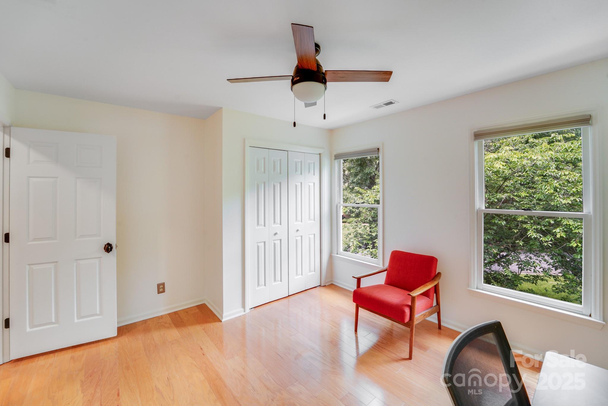 10338 Hollybrook Drive