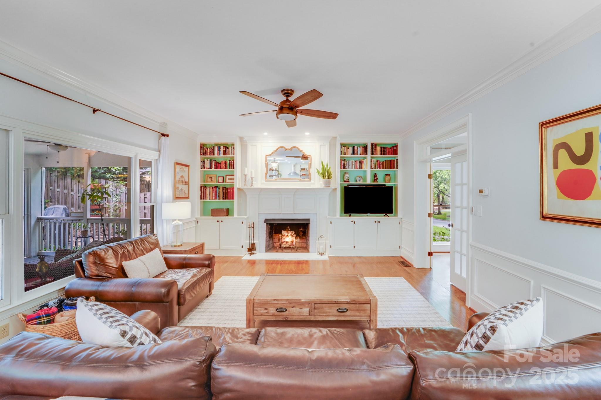10338 Hollybrook Drive