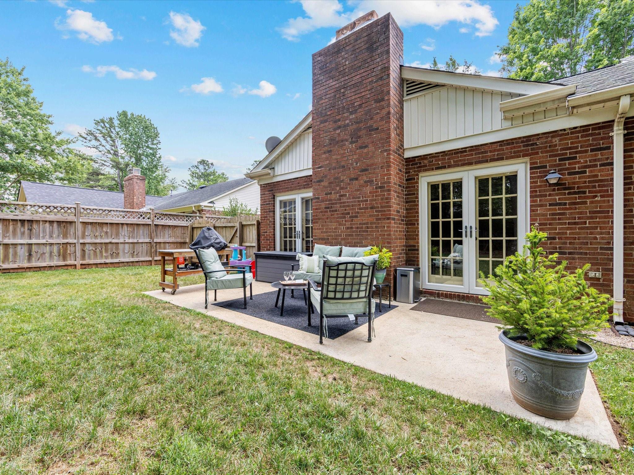 1115 Berry Ridge Road