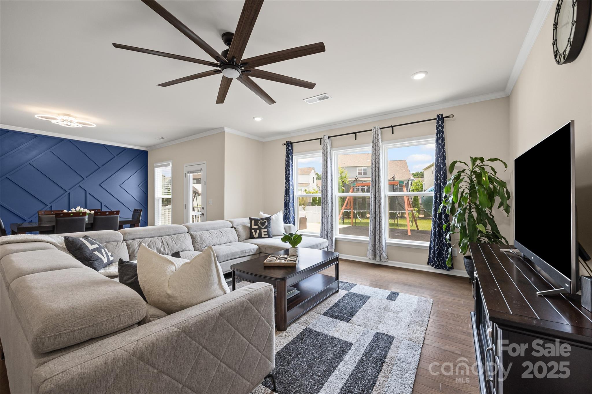 4035 Spring Garden Street