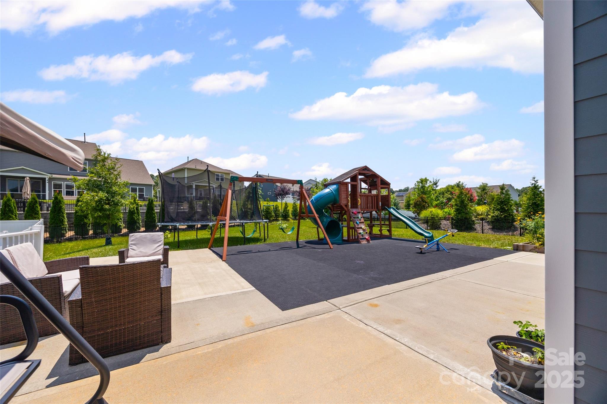 4035 Spring Garden Street