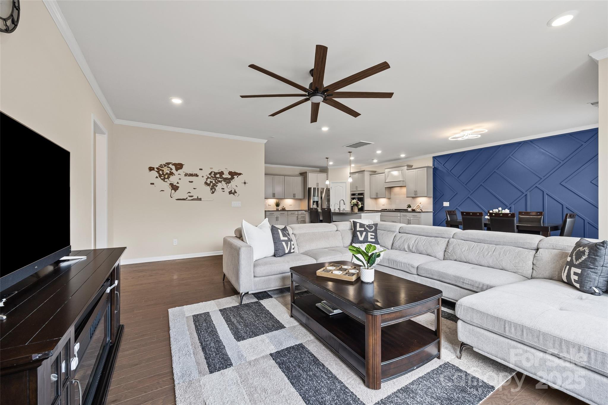 4035 Spring Garden Street