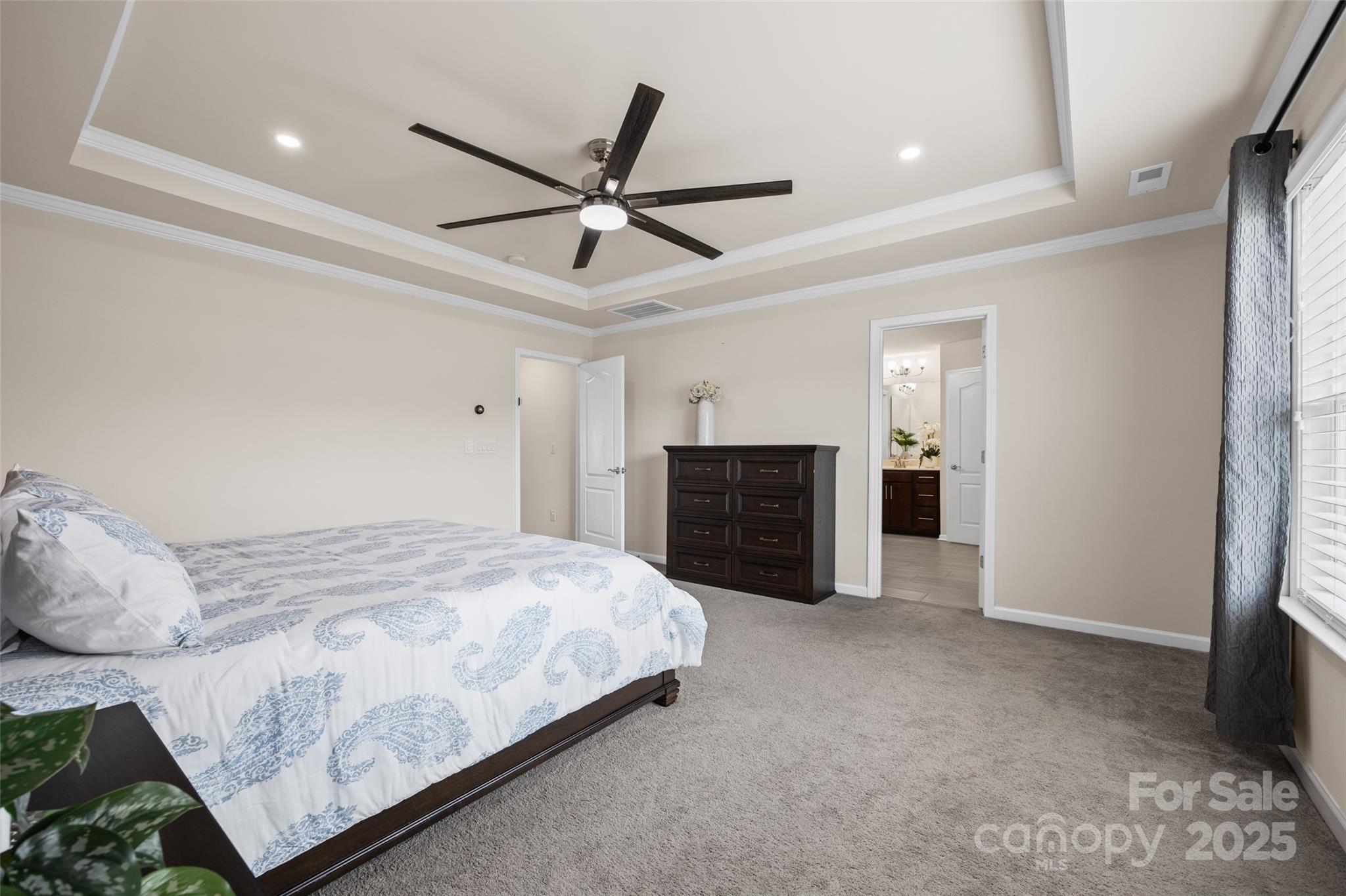 4035 Spring Garden Street