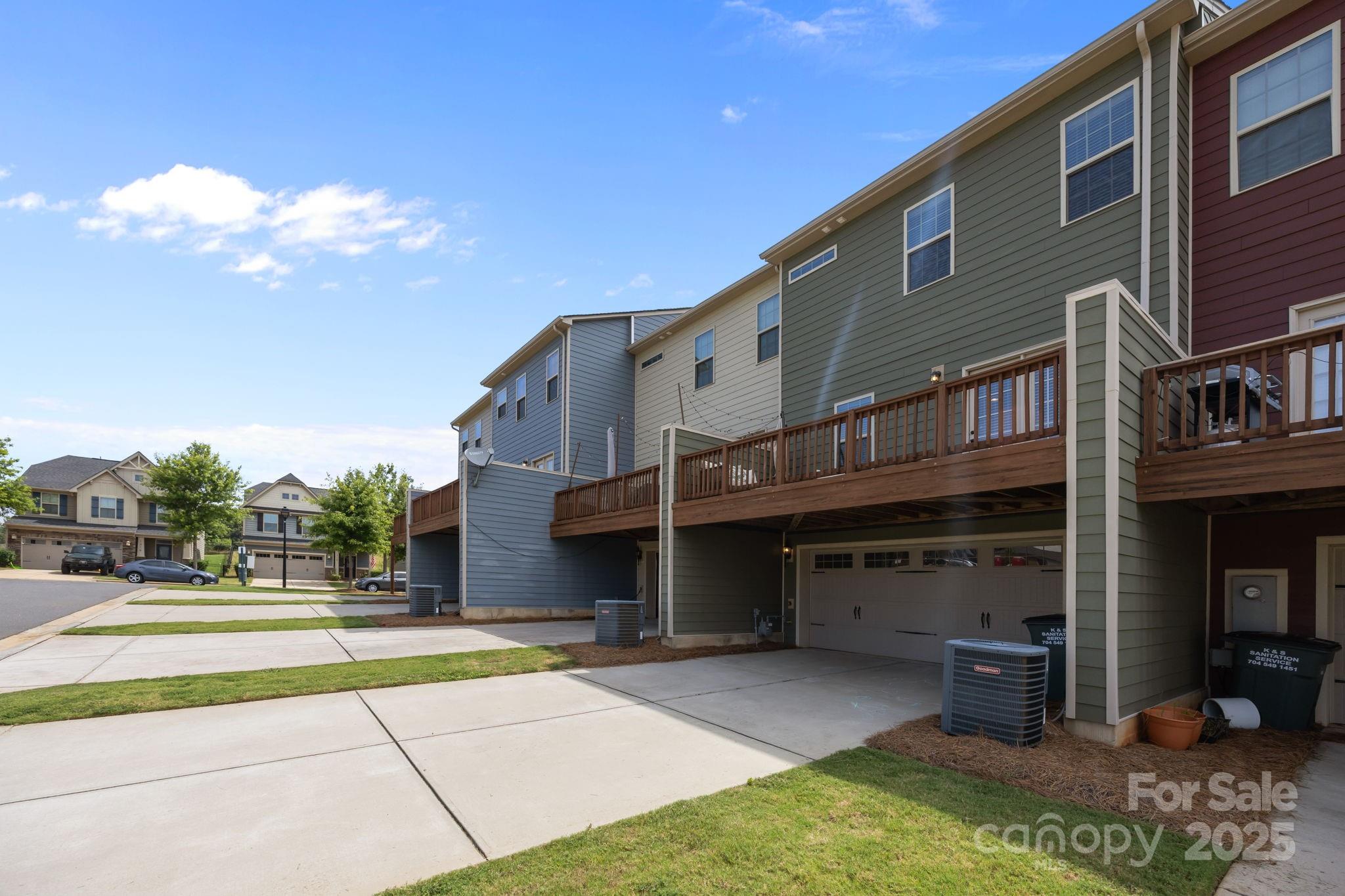 3018 Potomac River Parkway