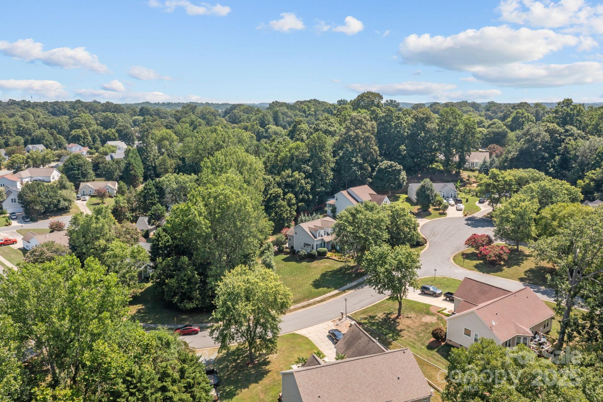 165 W Walnut Avenue