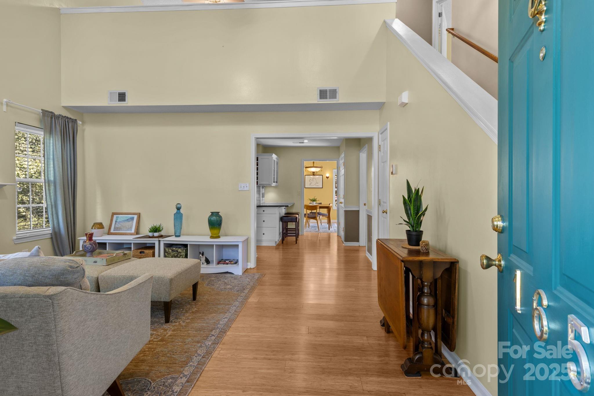 165 W Walnut Avenue