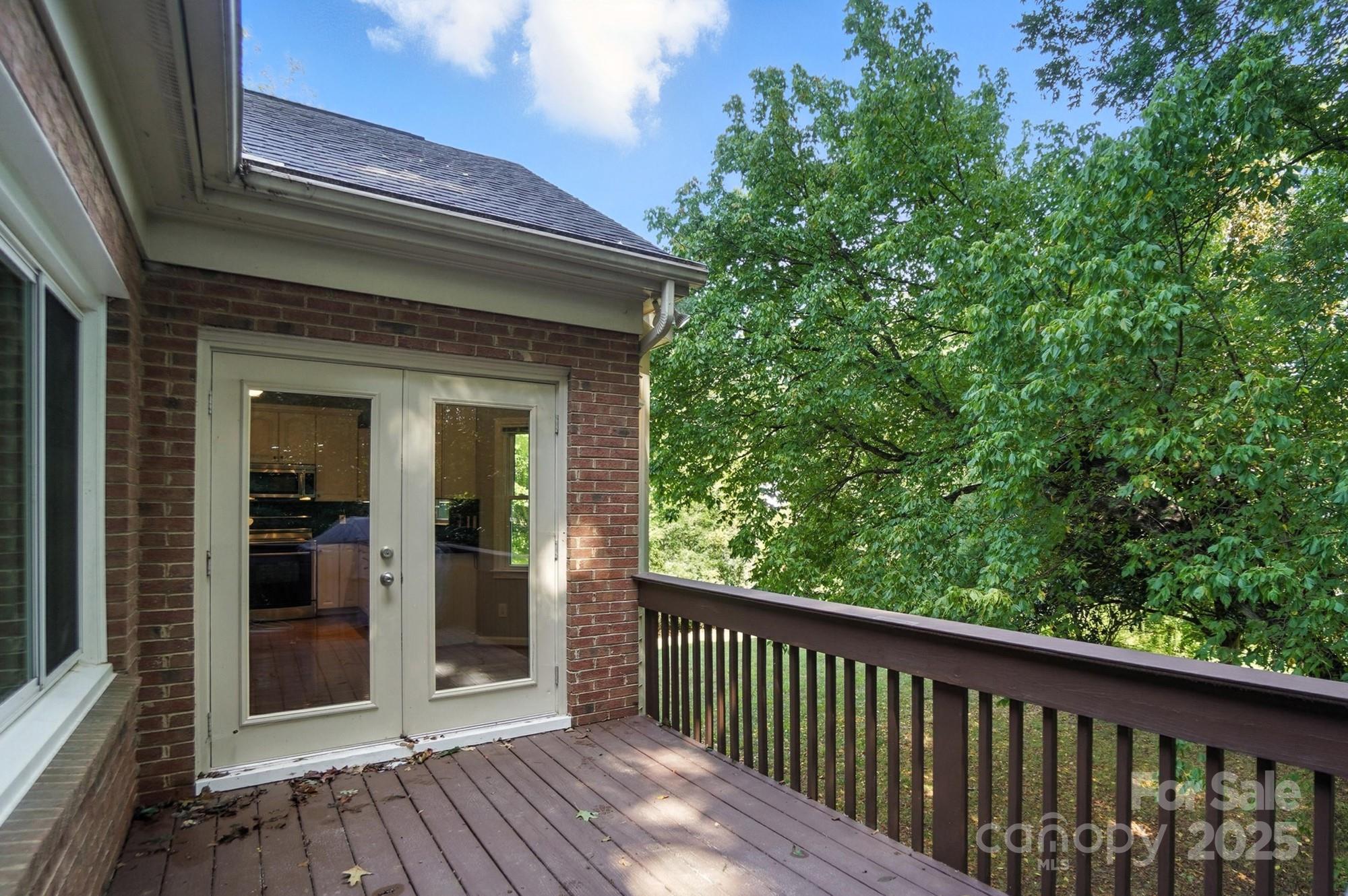 15126 Stonegreen Lane