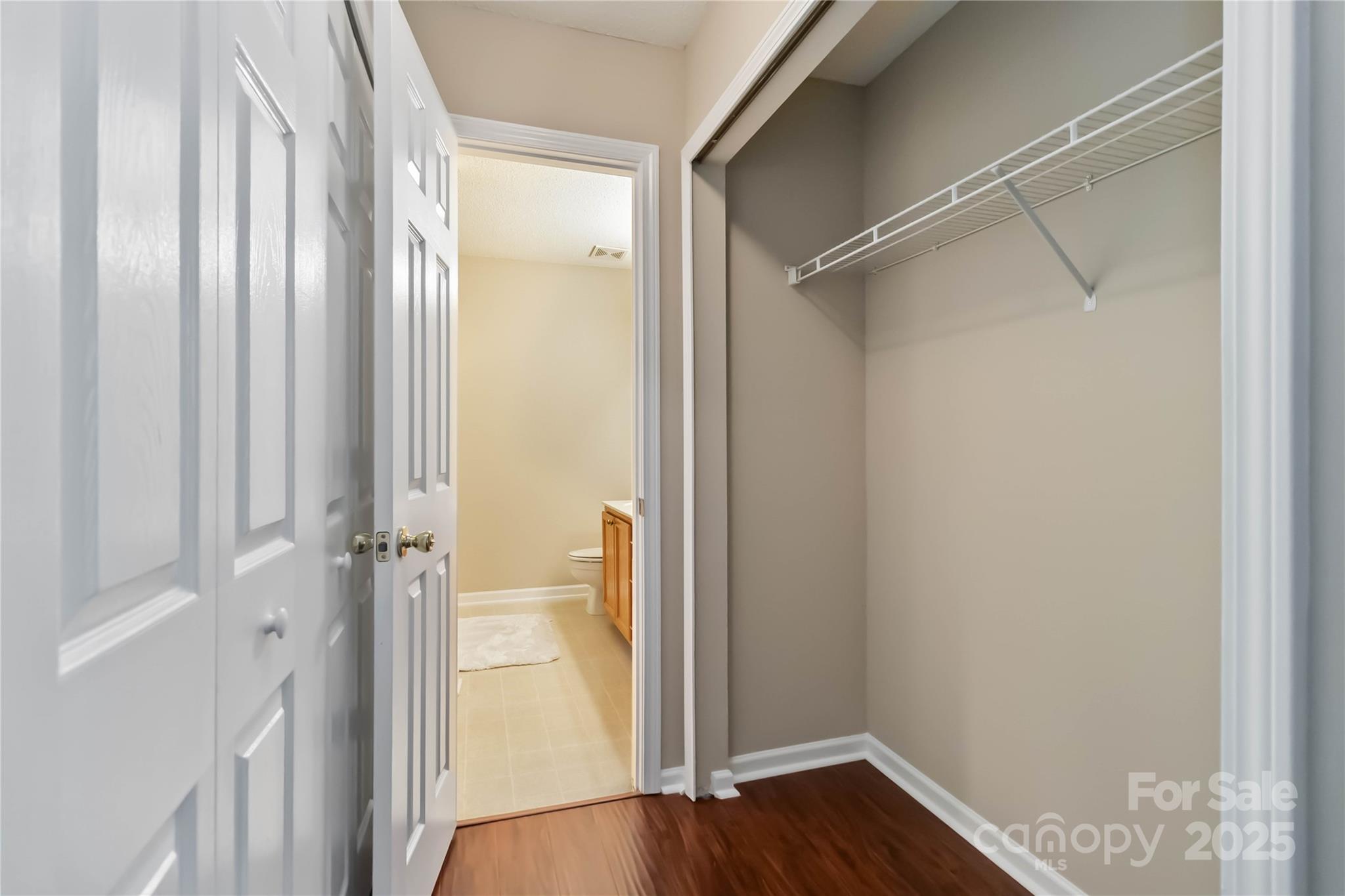 10154 Forest Landing Drive