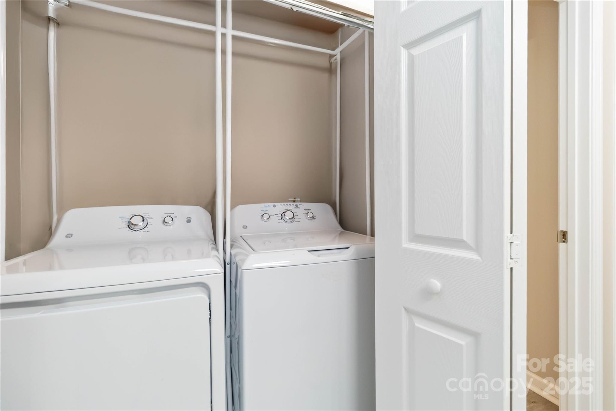 10154 Forest Landing Drive