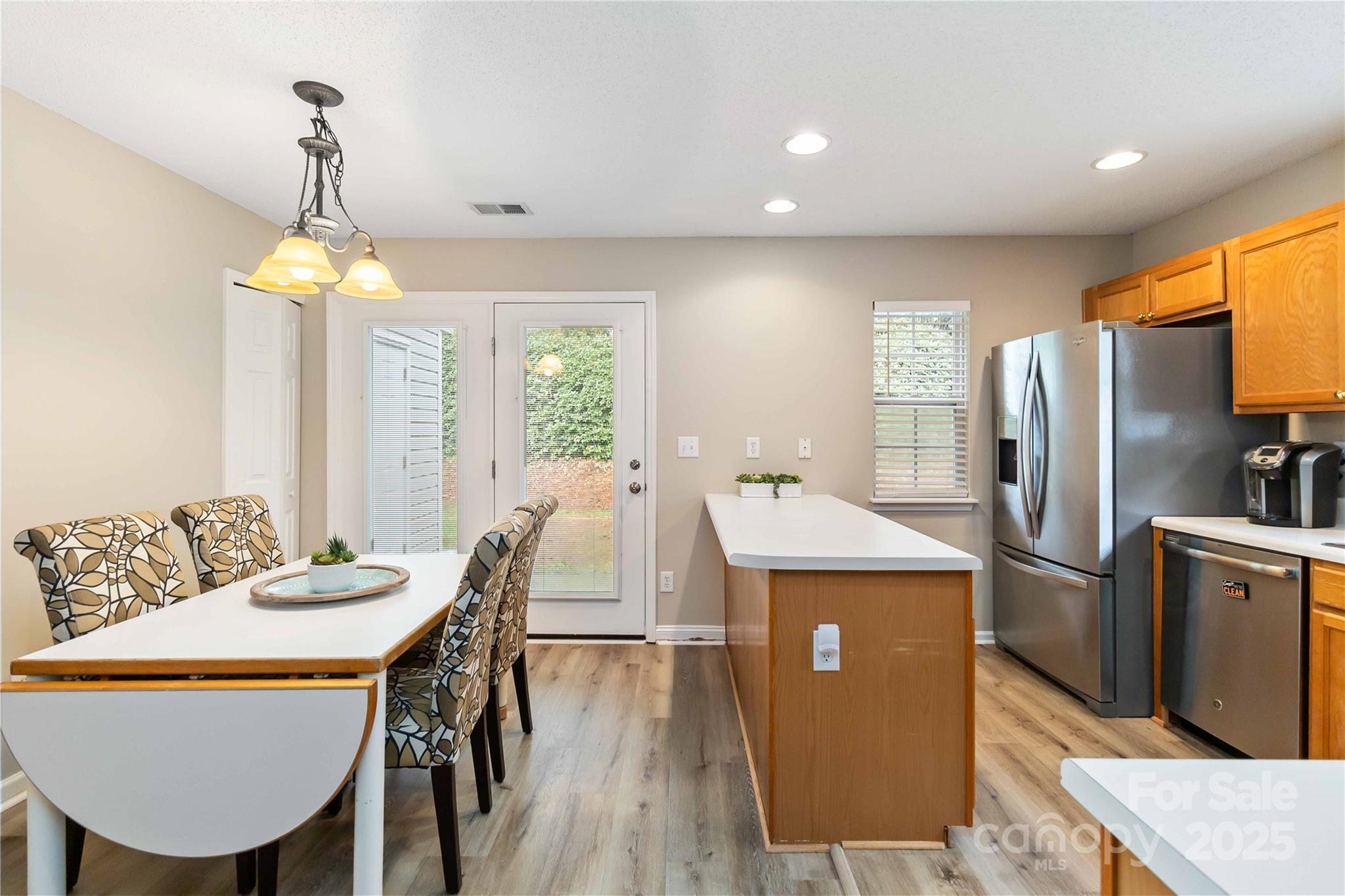 10154 Forest Landing Drive