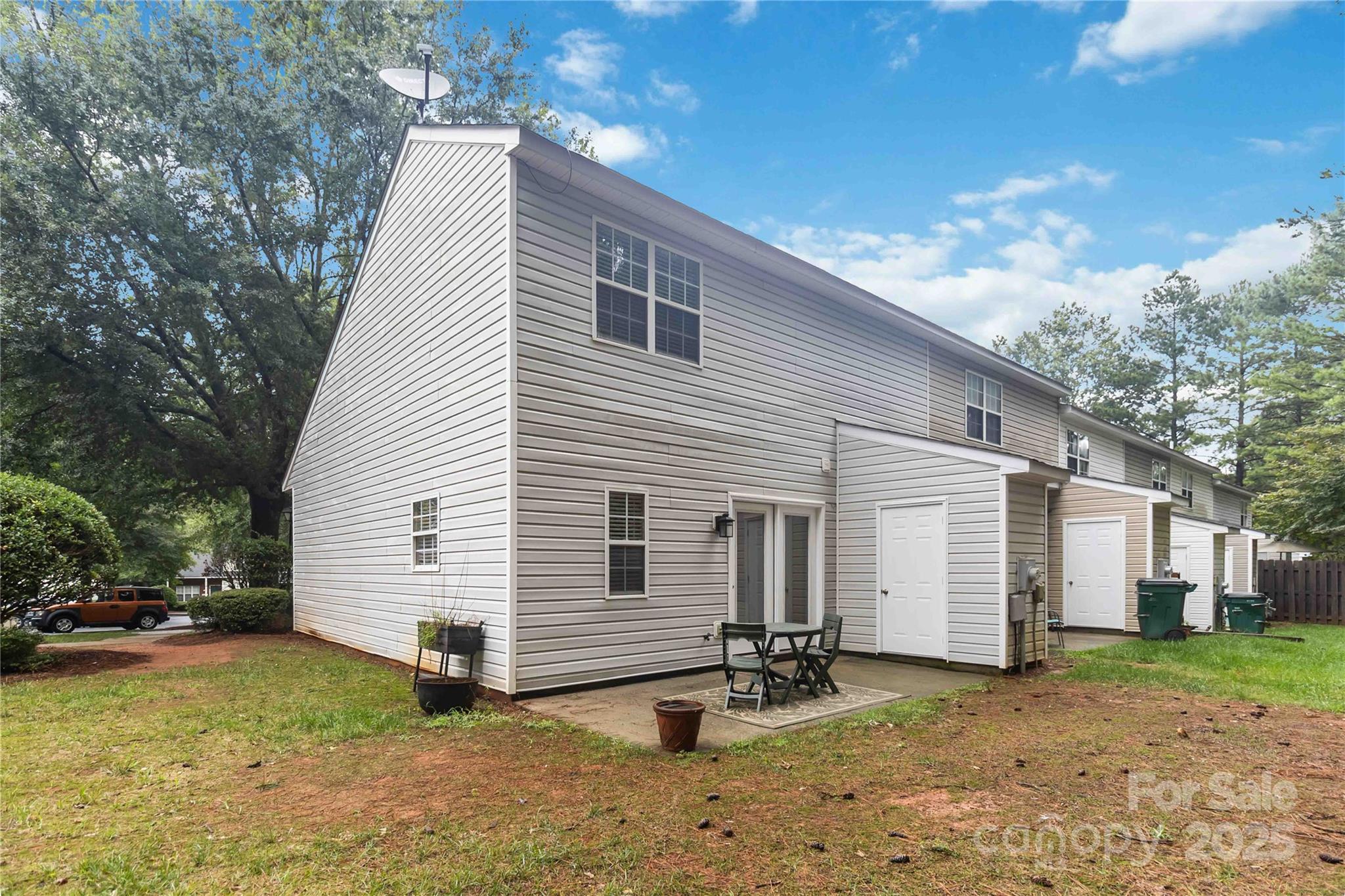 10154 Forest Landing Drive