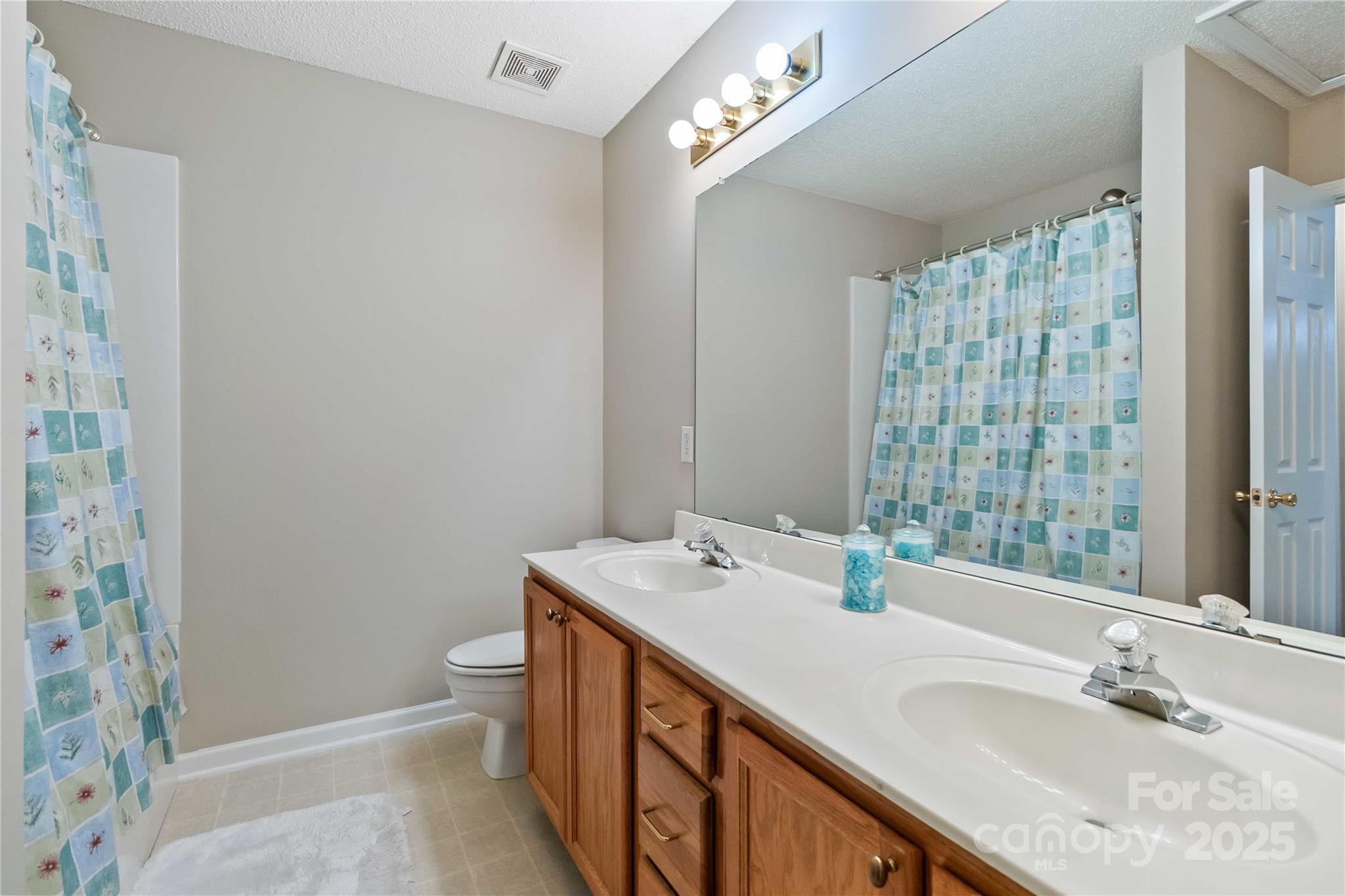 10154 Forest Landing Drive