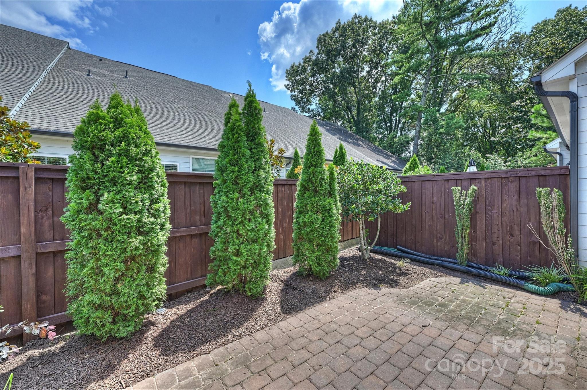 6611 Winterfell Court