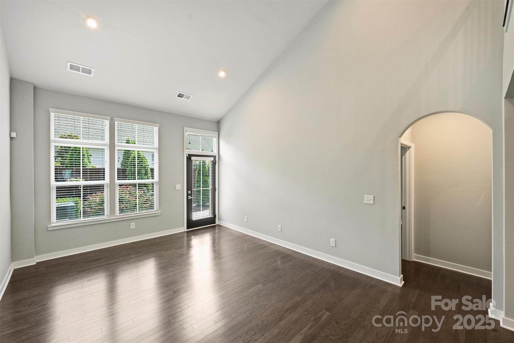 6611 Winterfell Court