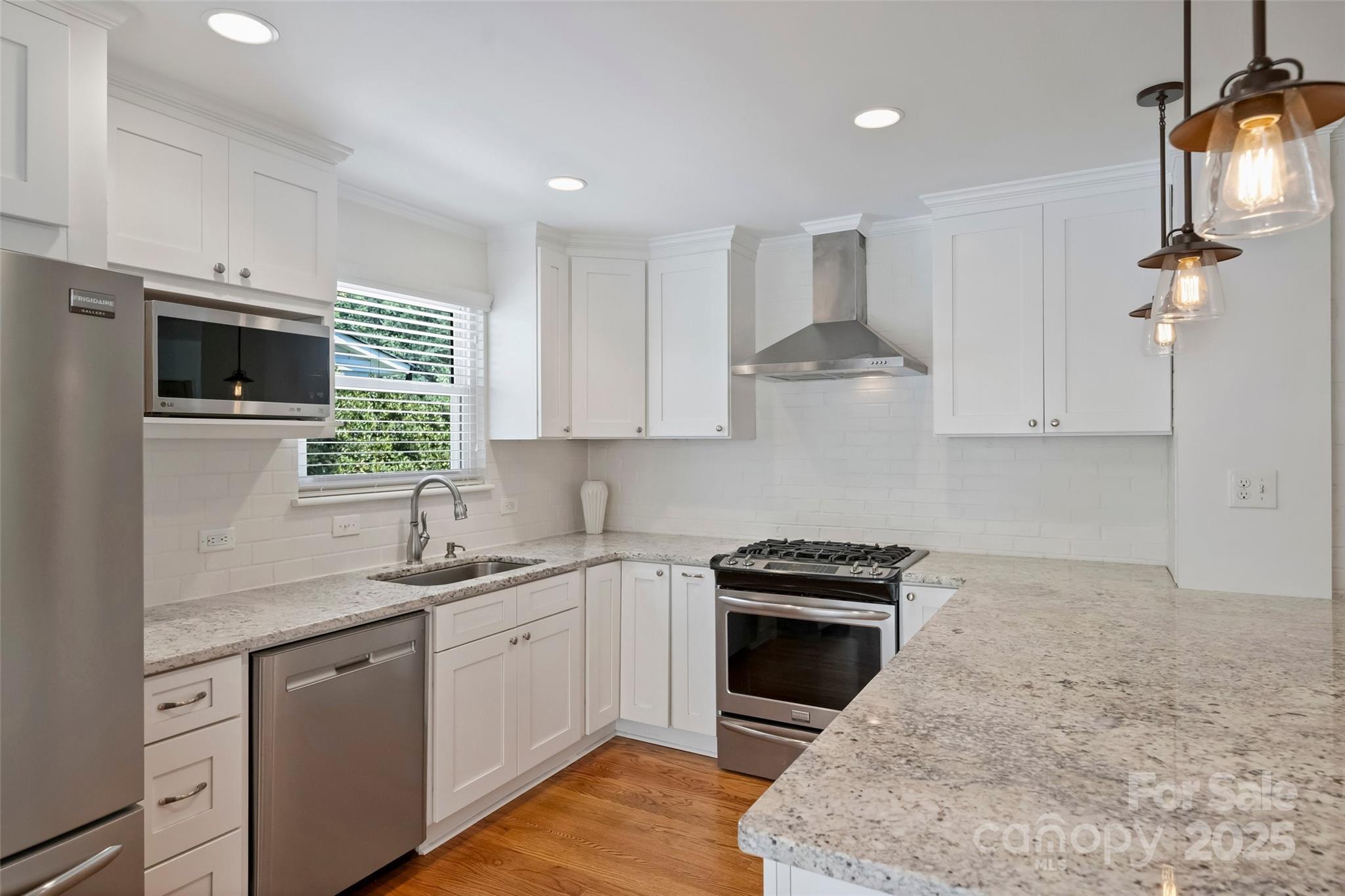 826 Montford Drive