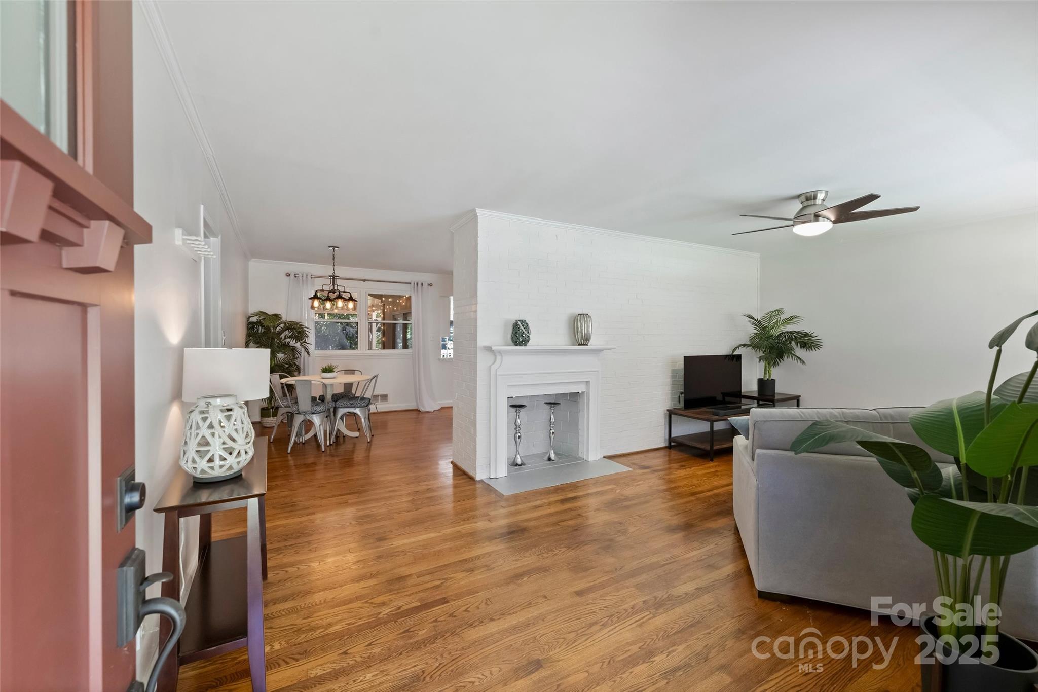 826 Montford Drive