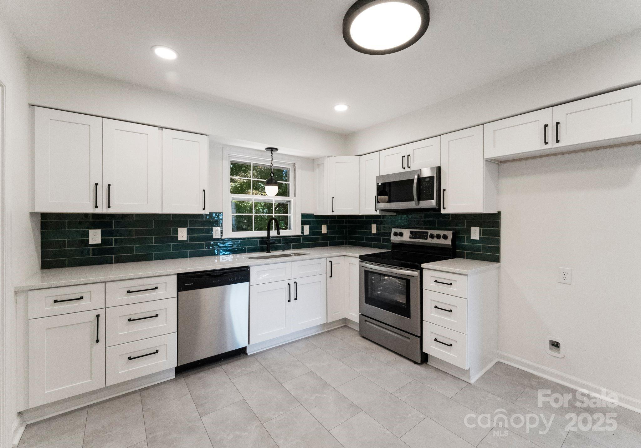 6101 Powder Horn Road