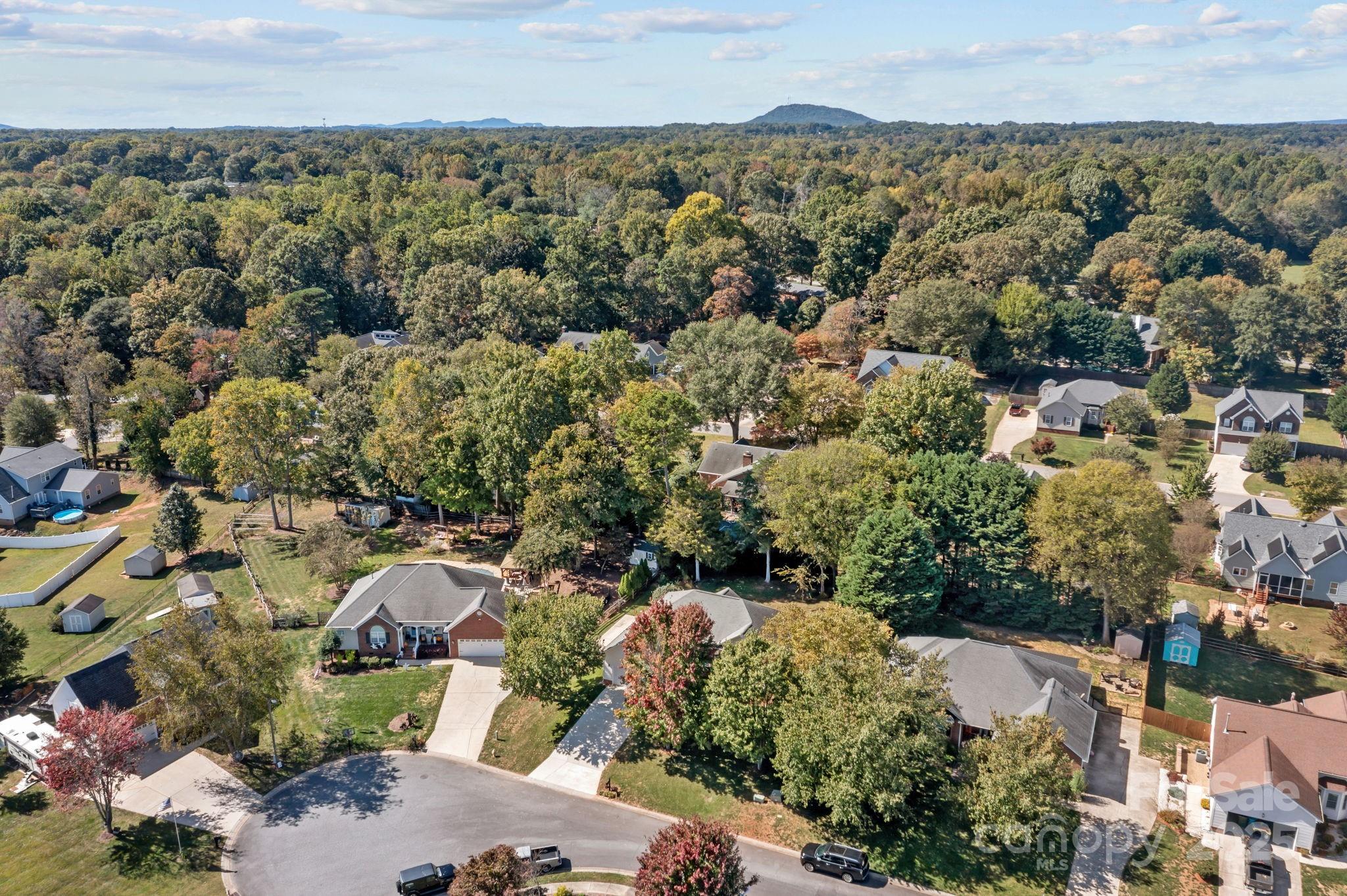 128 Birchwood Court