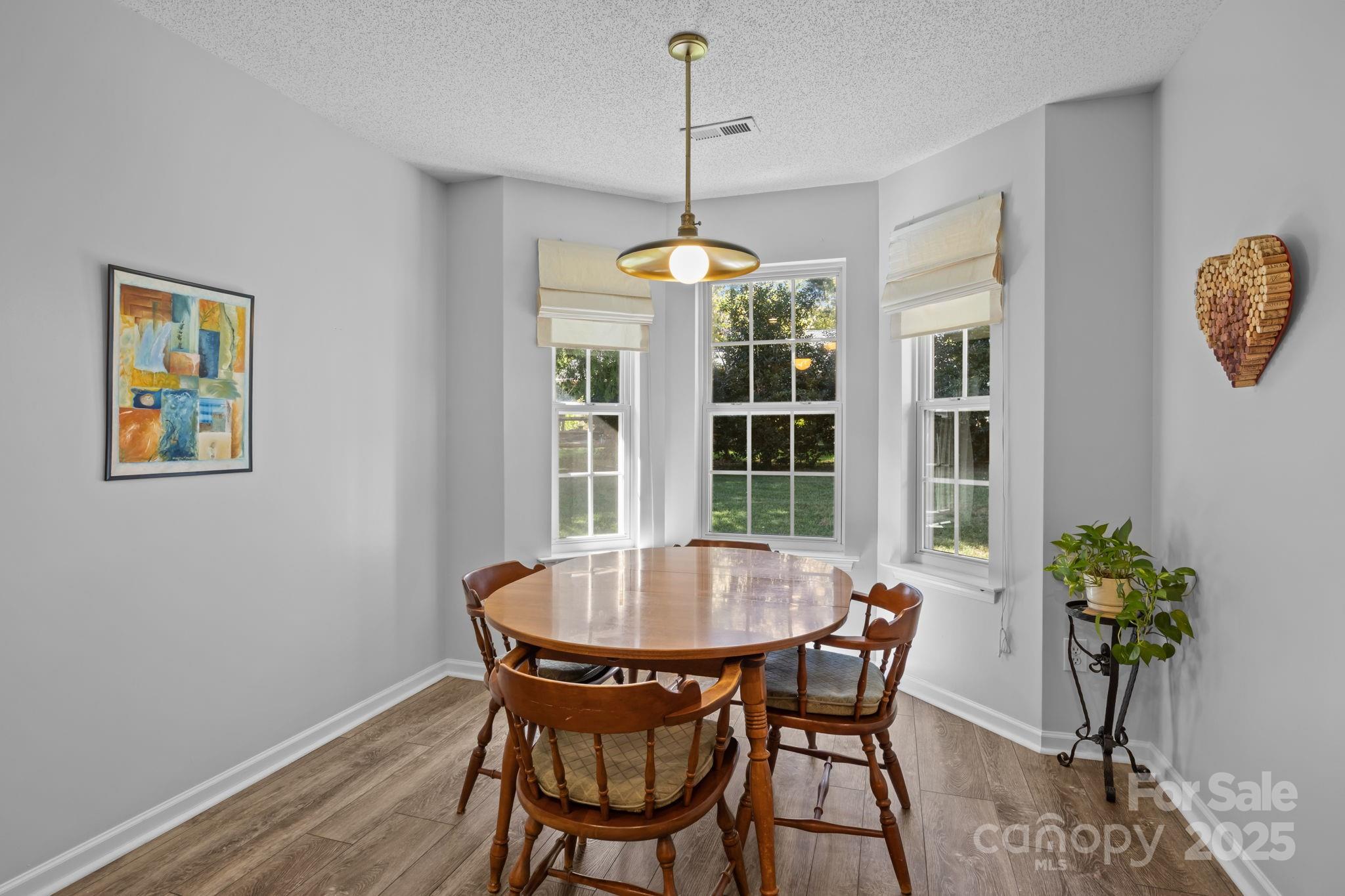 128 Birchwood Court