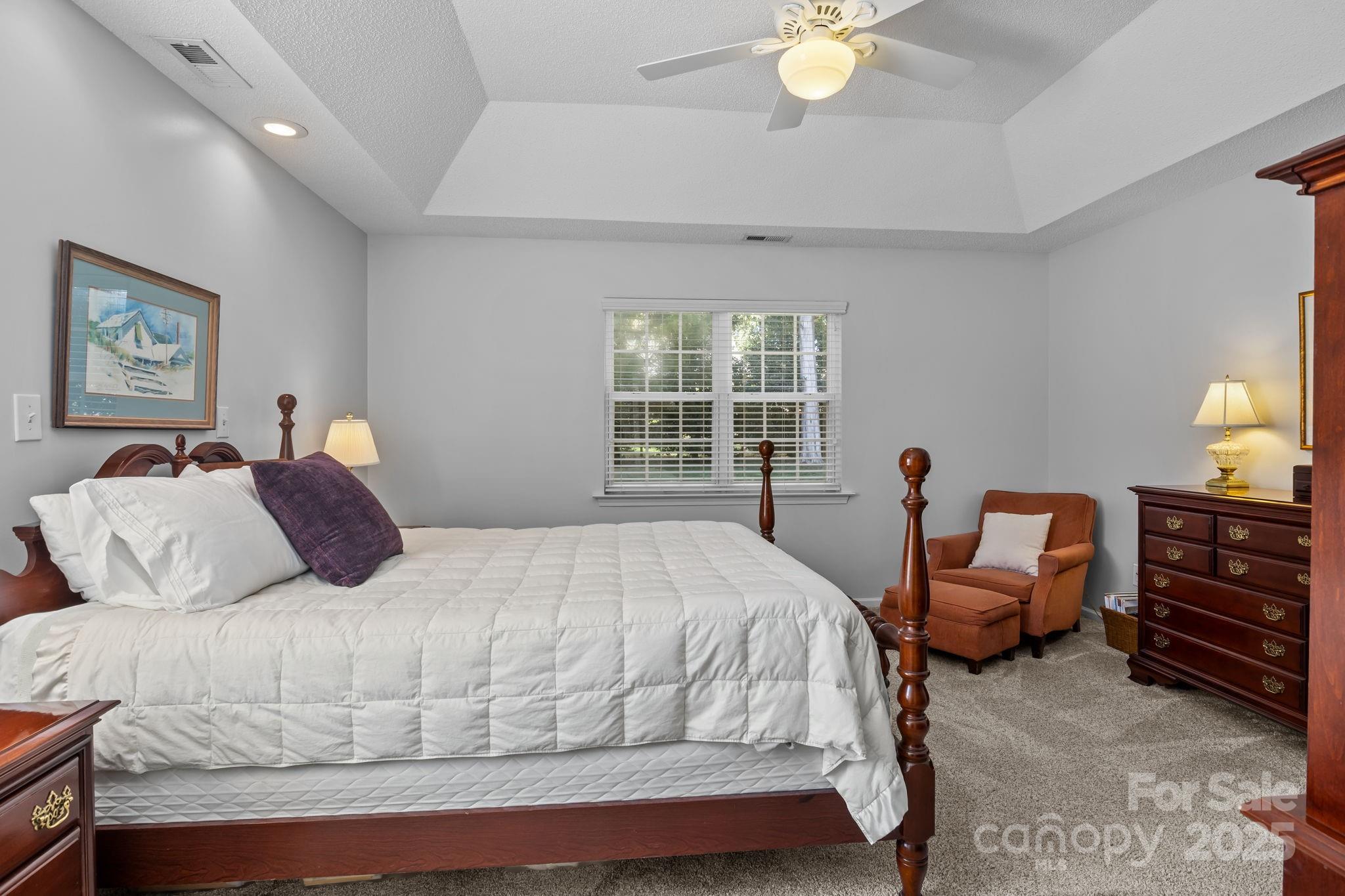 128 Birchwood Court