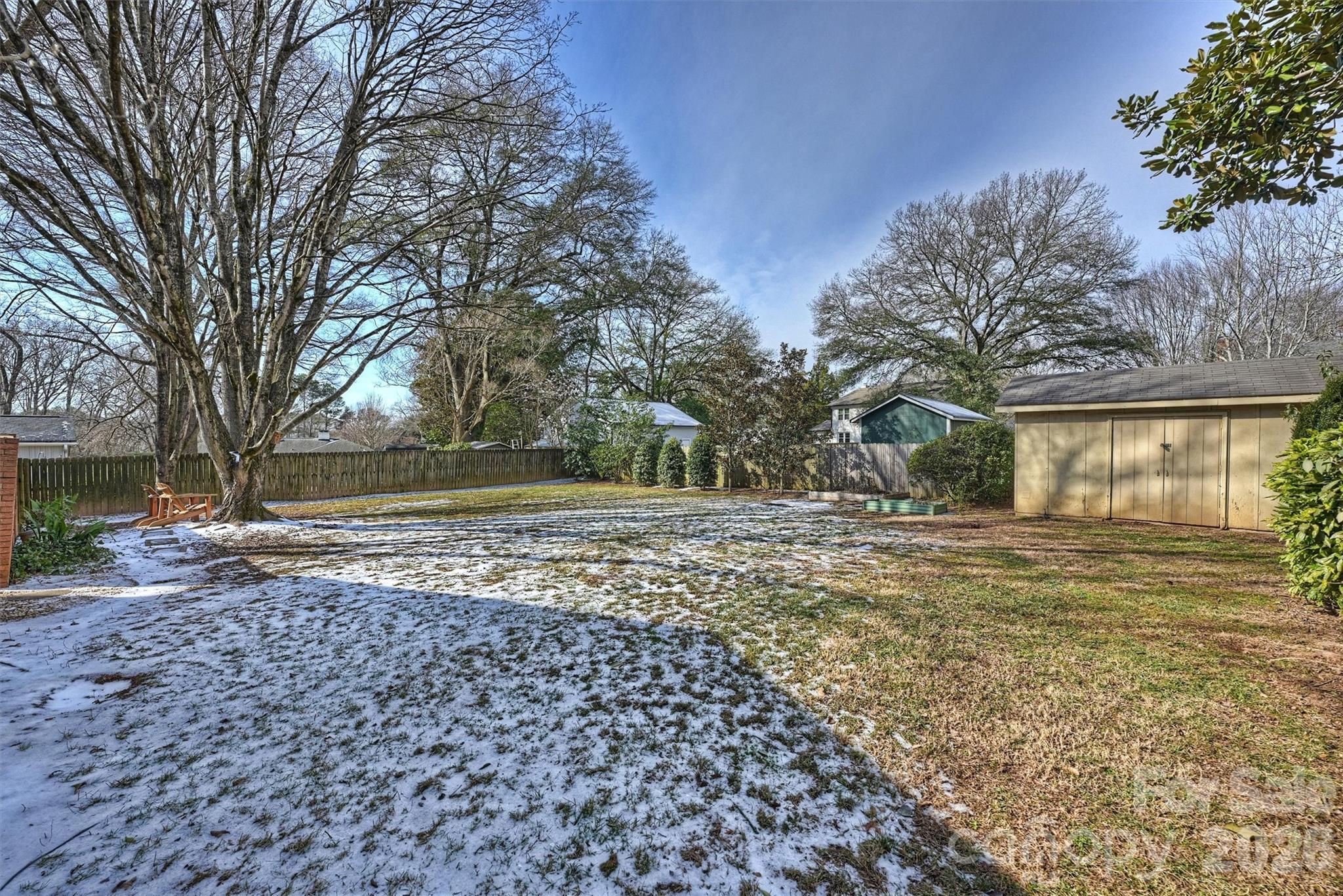 3808 Flowerfield Road